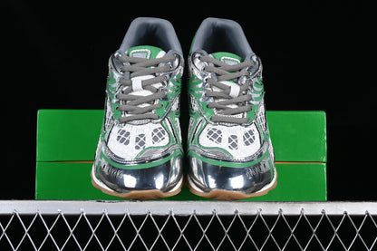 Orbit Sneaker