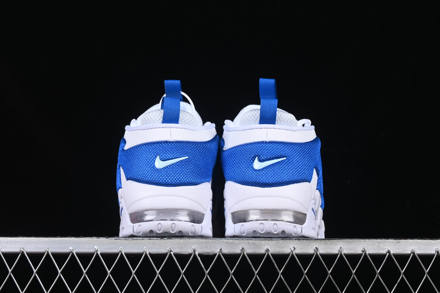 White Hyper Royal