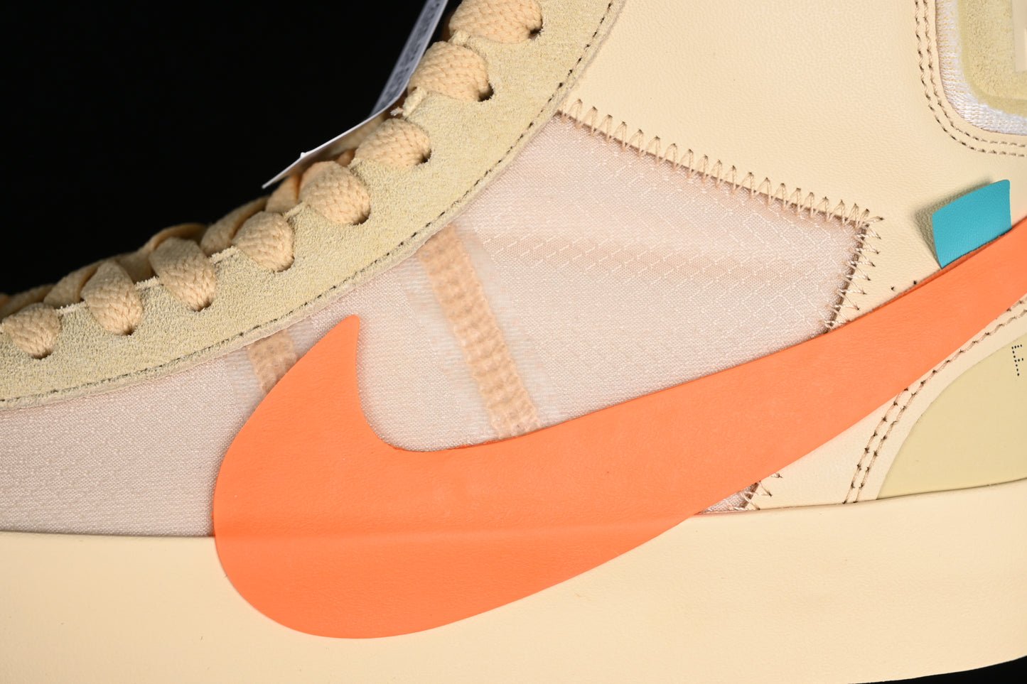 Blazer Mid