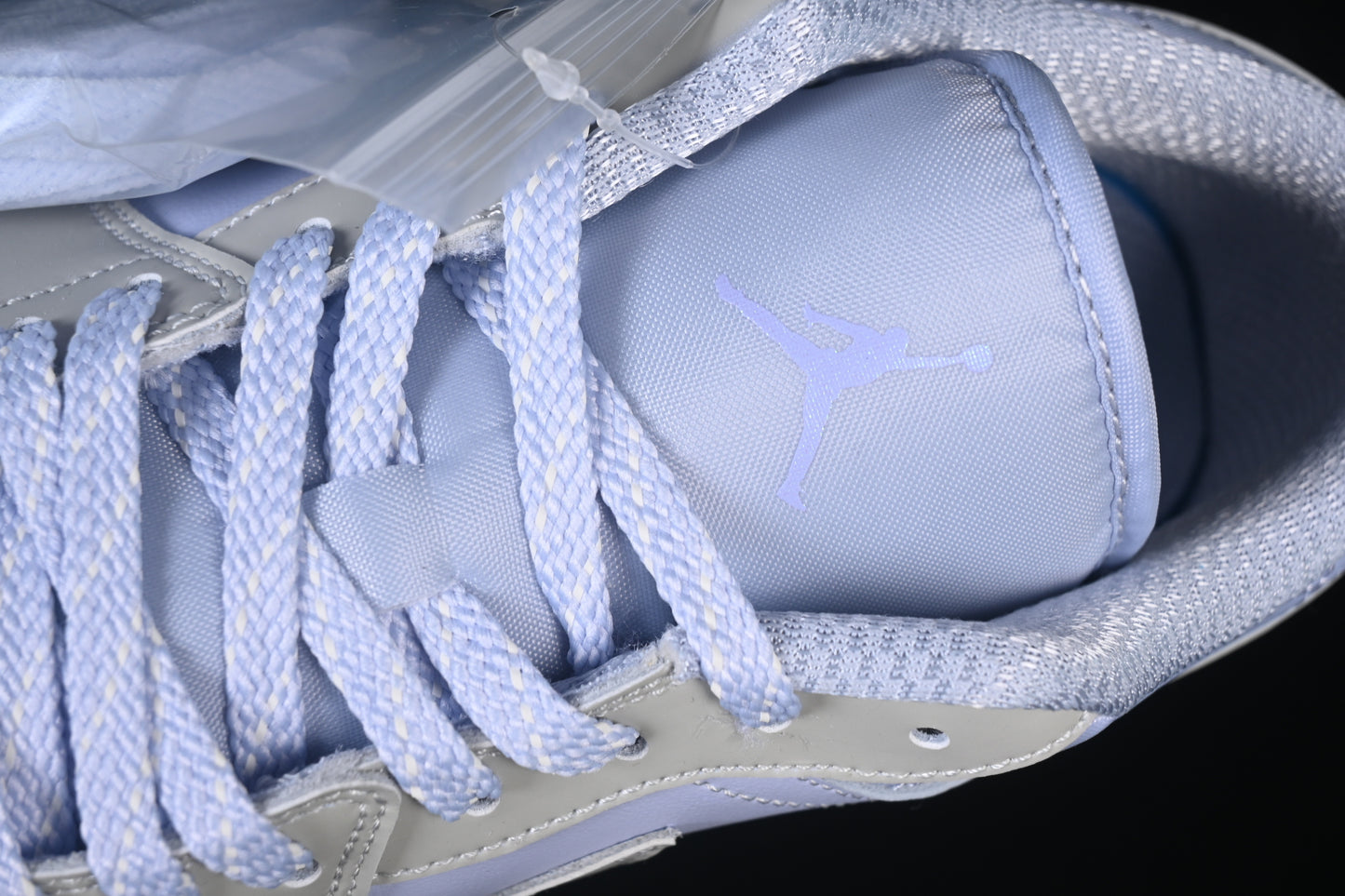 Ghost Sail Pure Platinum