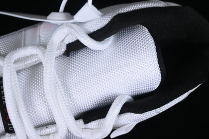 AJ11 Mid