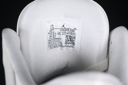 Sail Metallic Silver