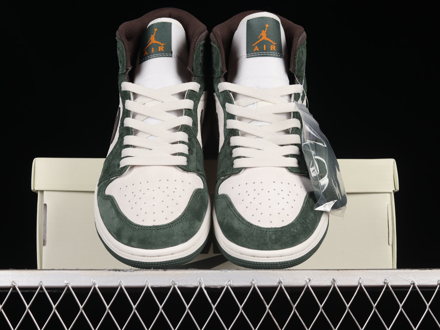 AJ1 Mid OG