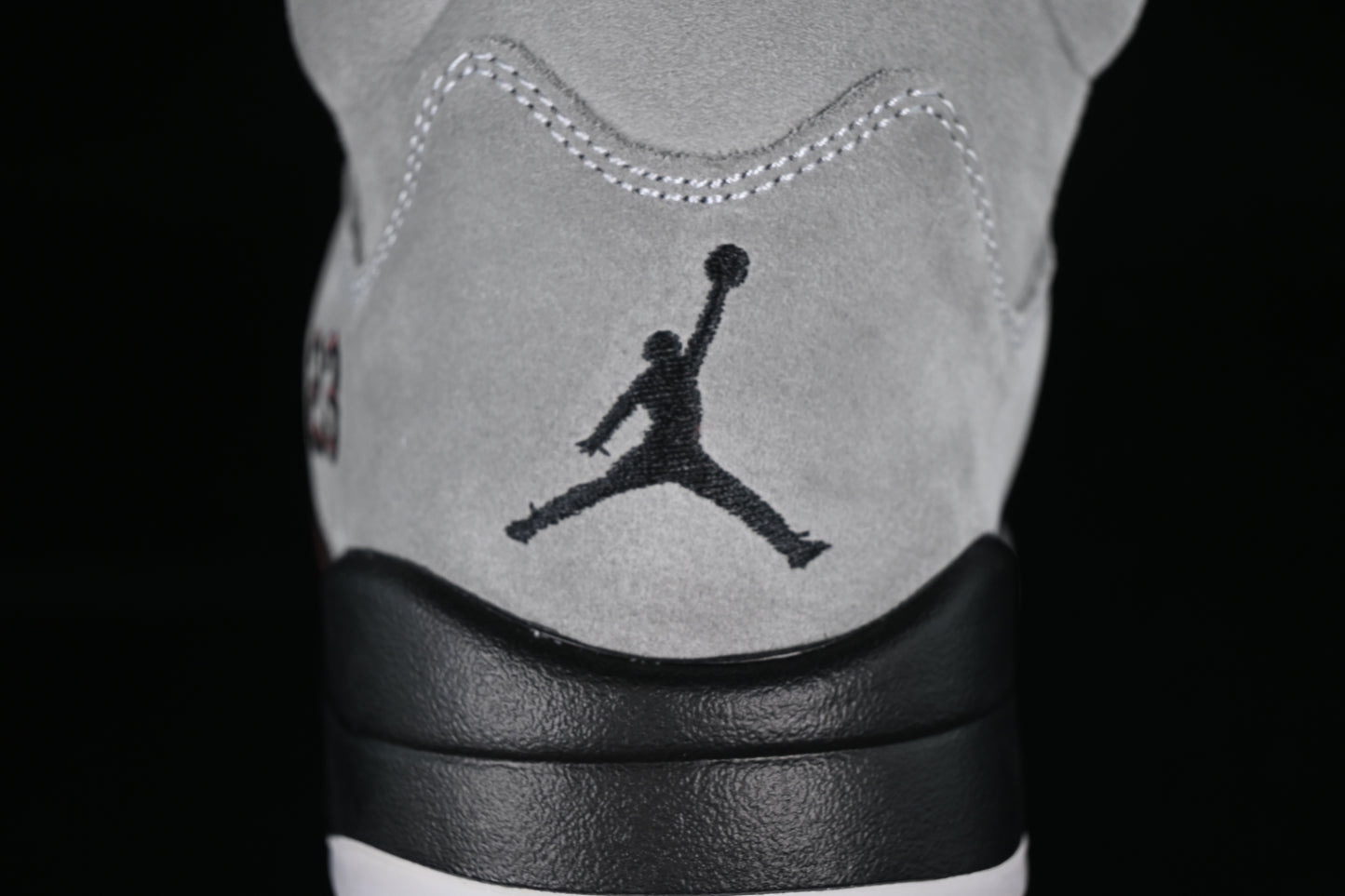 A Ma Maniere “Light Bone”