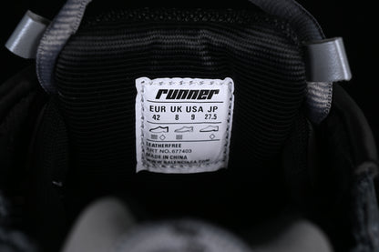 Runner Sneaker