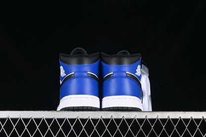 AJ1 Mid
