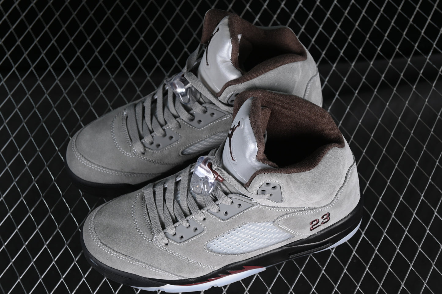A Ma Maniere “Light Bone”