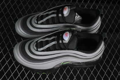 University of Oregon ‘Lightning’ PE