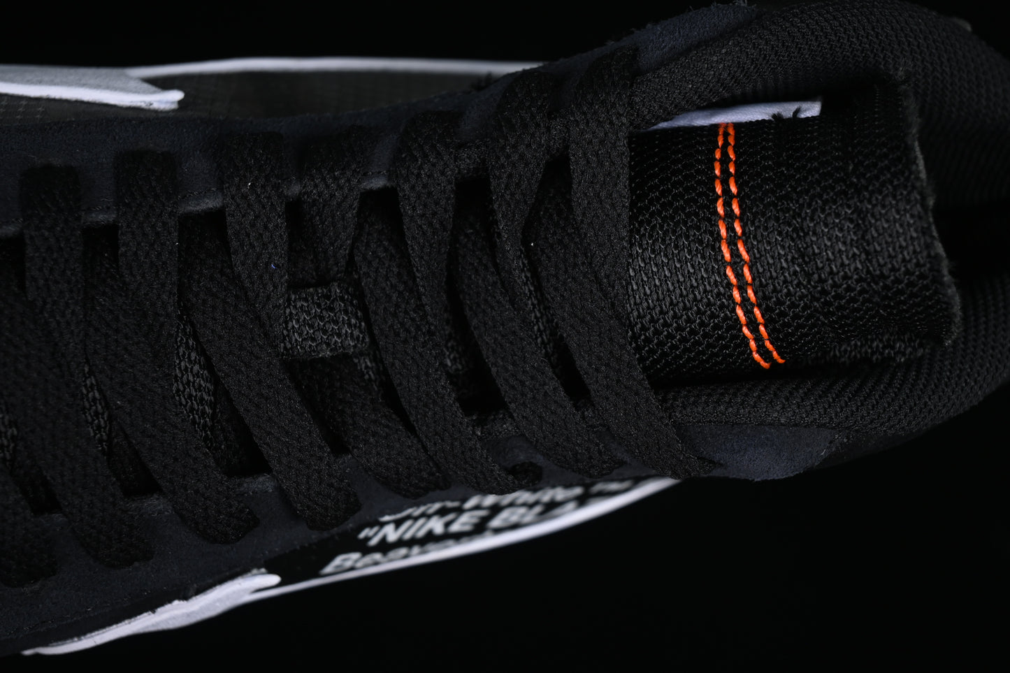 Blazer Mid