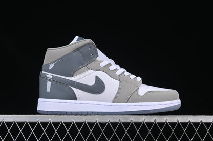 AJ1 Mid