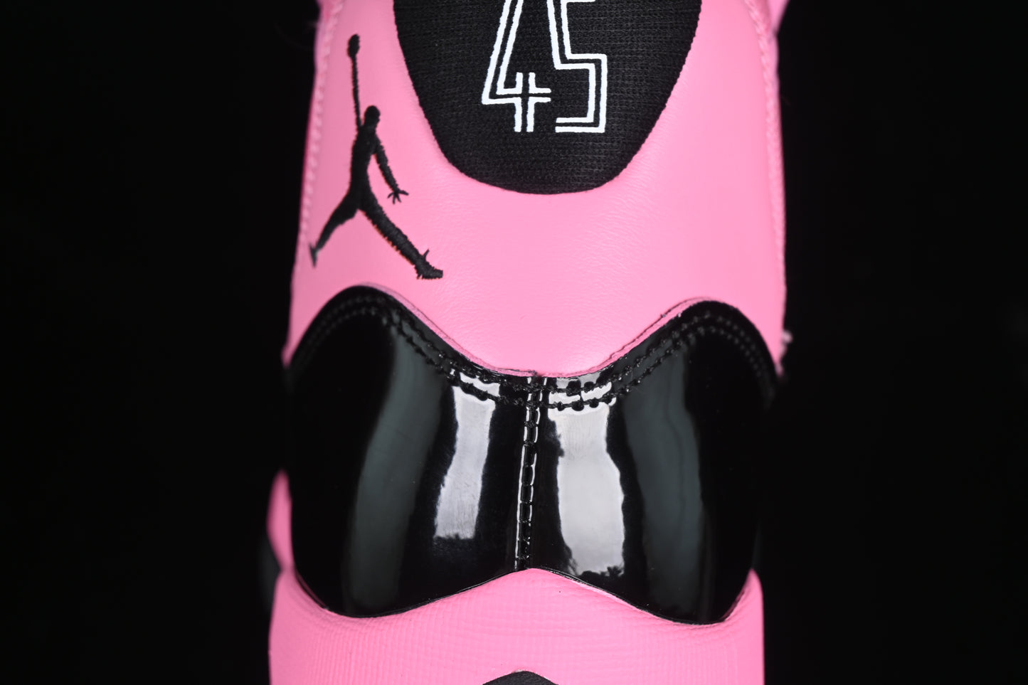 AJ11 Mid
