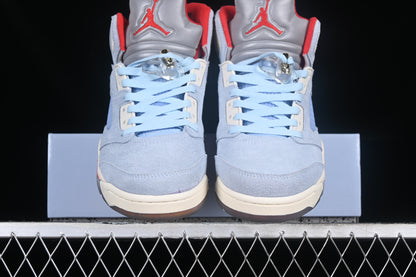 Trophy Ice Blue