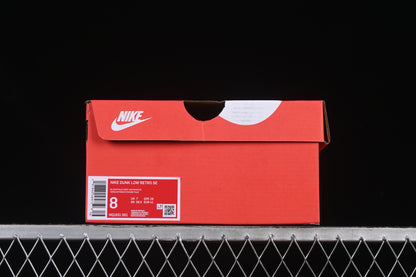SB Dunk Low