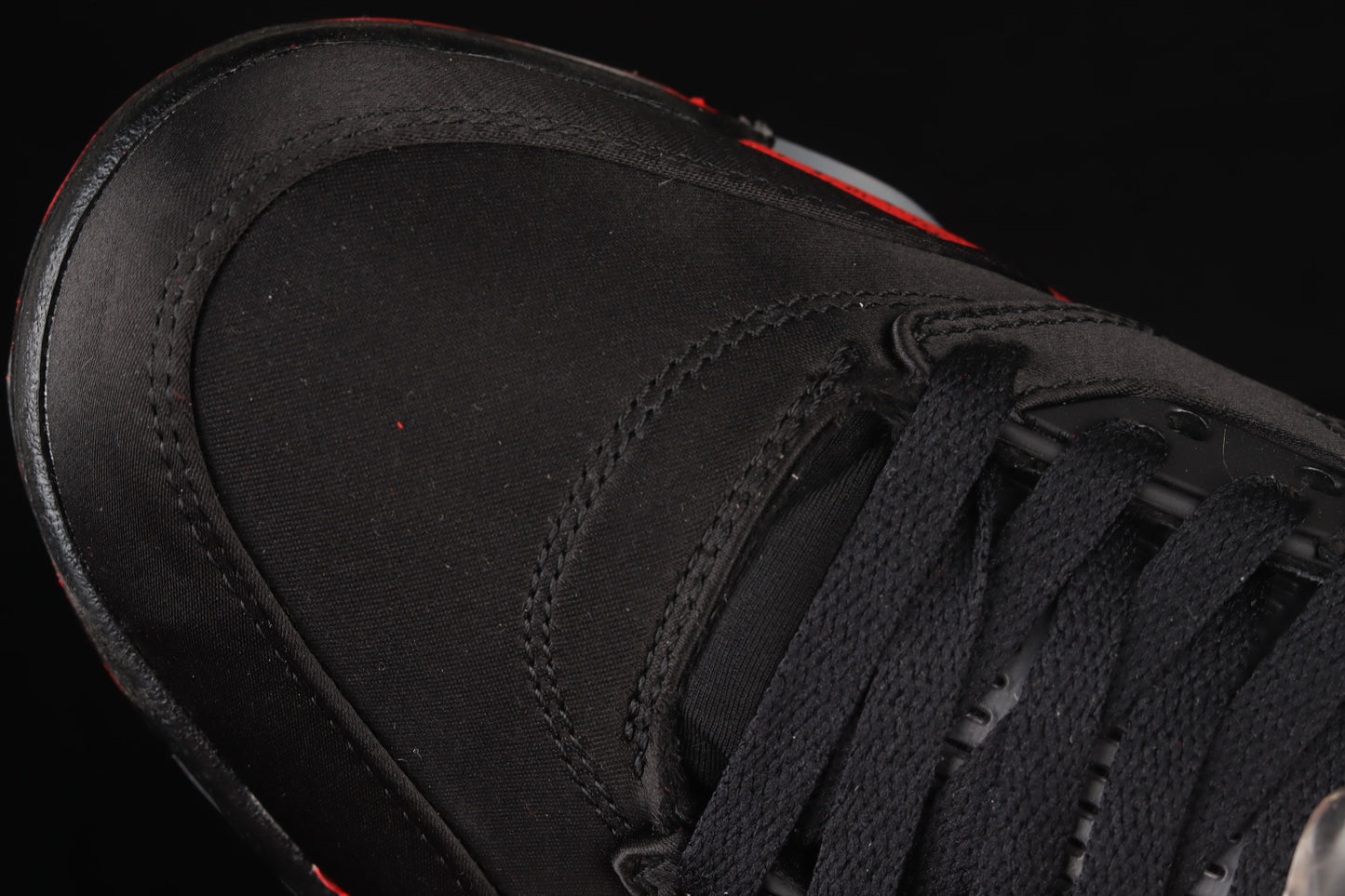 Satin Bred