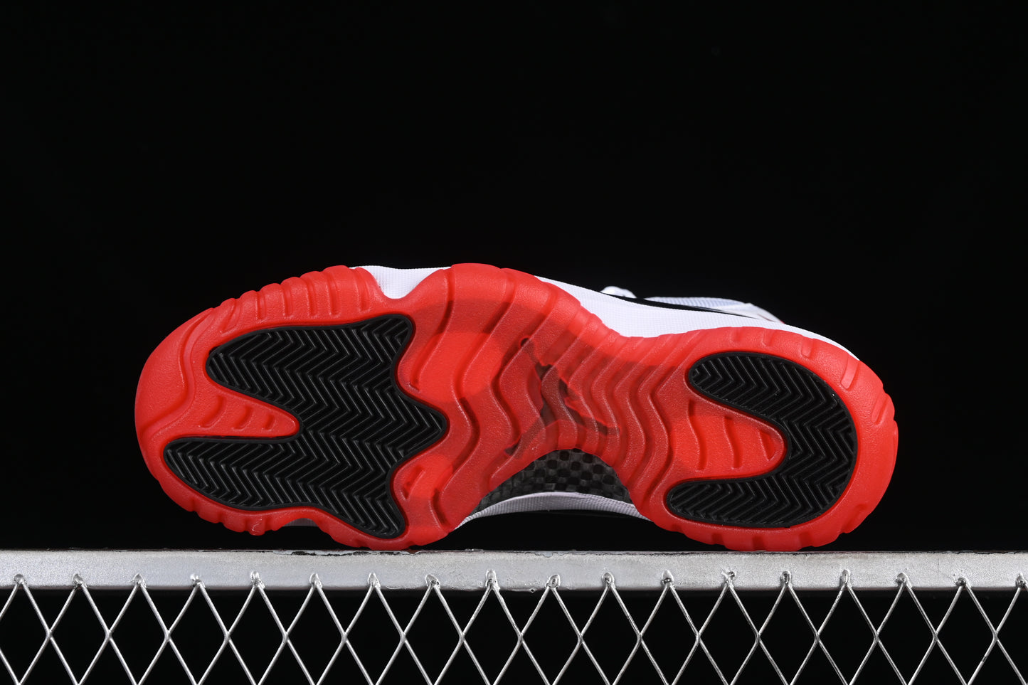 AJ11 Mid
