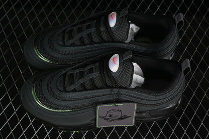University of Oregon ‘Thunder’ PE