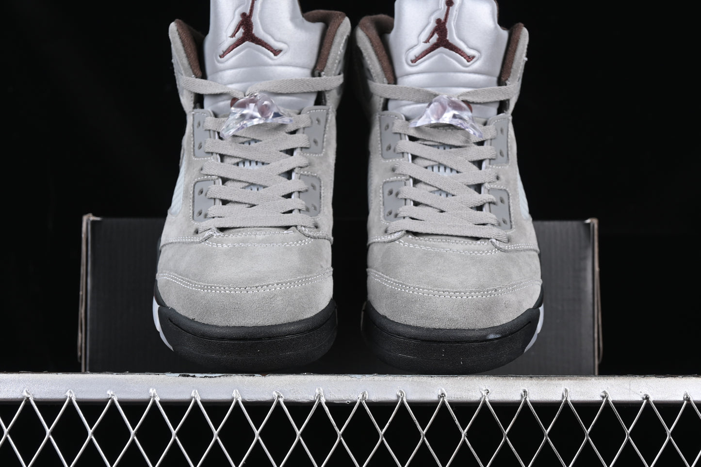 A Ma Maniere “Light Bone”