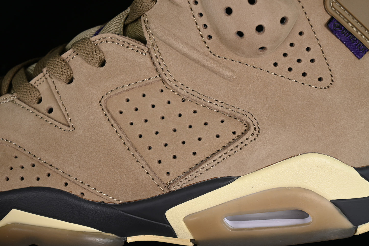 Gore-Tex “Brown Kelp”