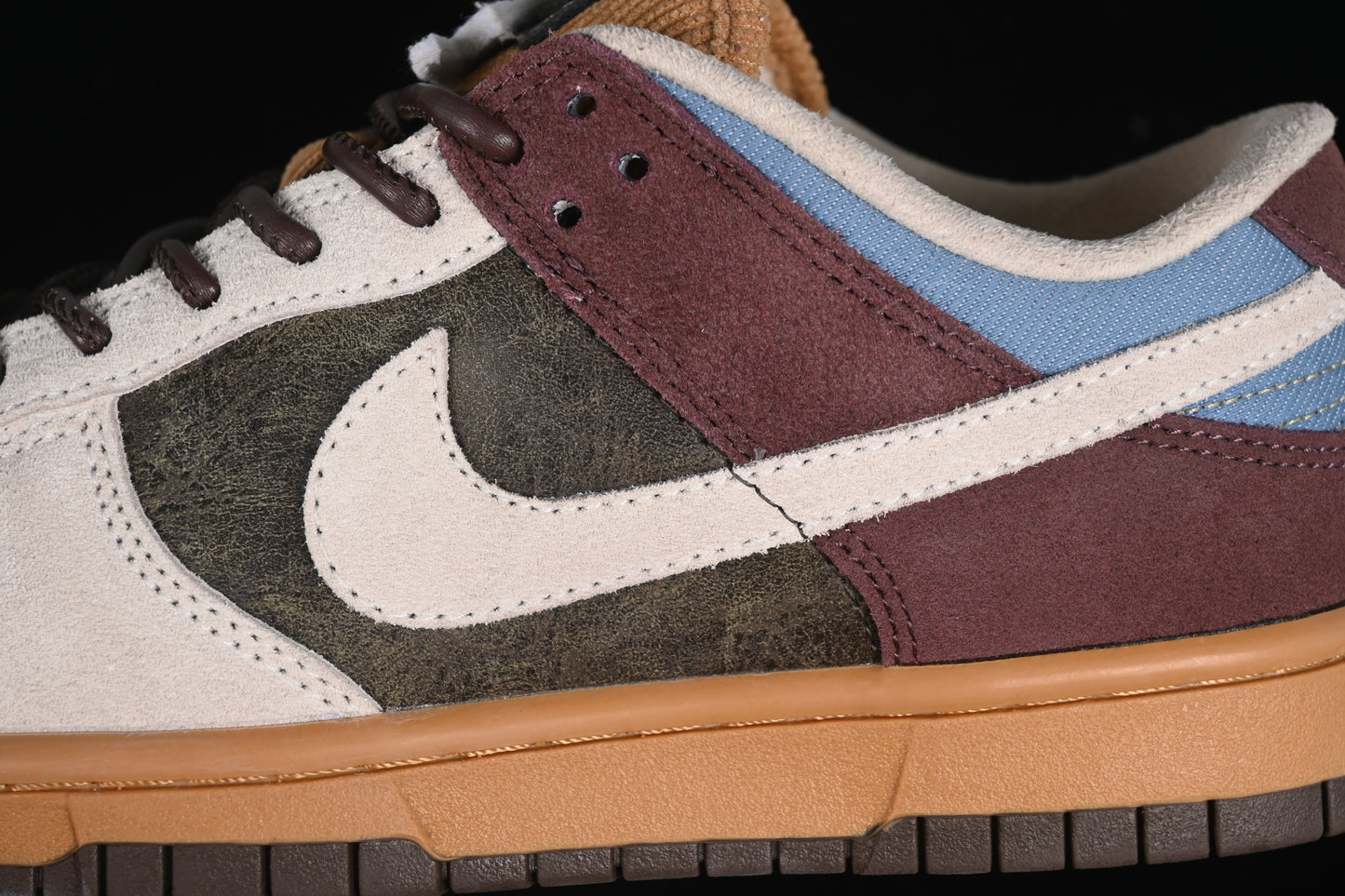 SB Dunk Low
