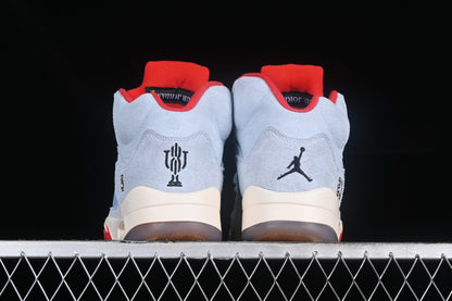 Trophy Ice Blue