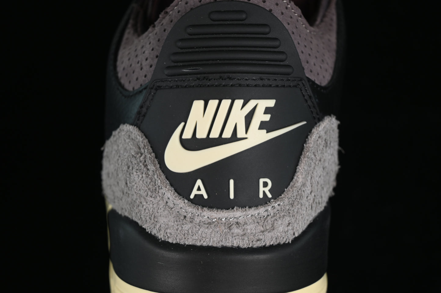 AJ3 Retro
