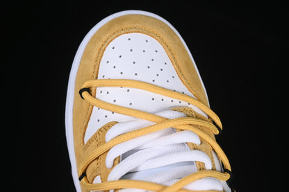 SB Dunk Low