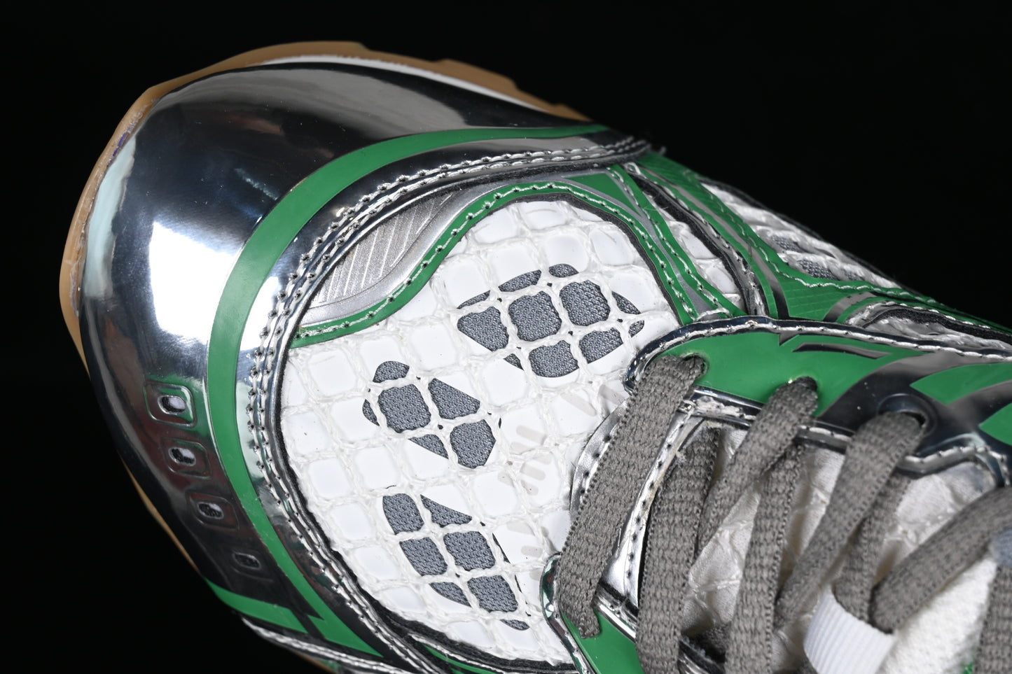 Orbit Sneaker