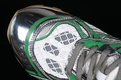 Orbit Sneaker