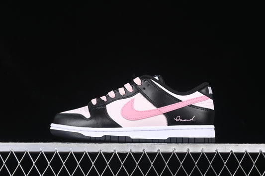 SB Dunk Low
