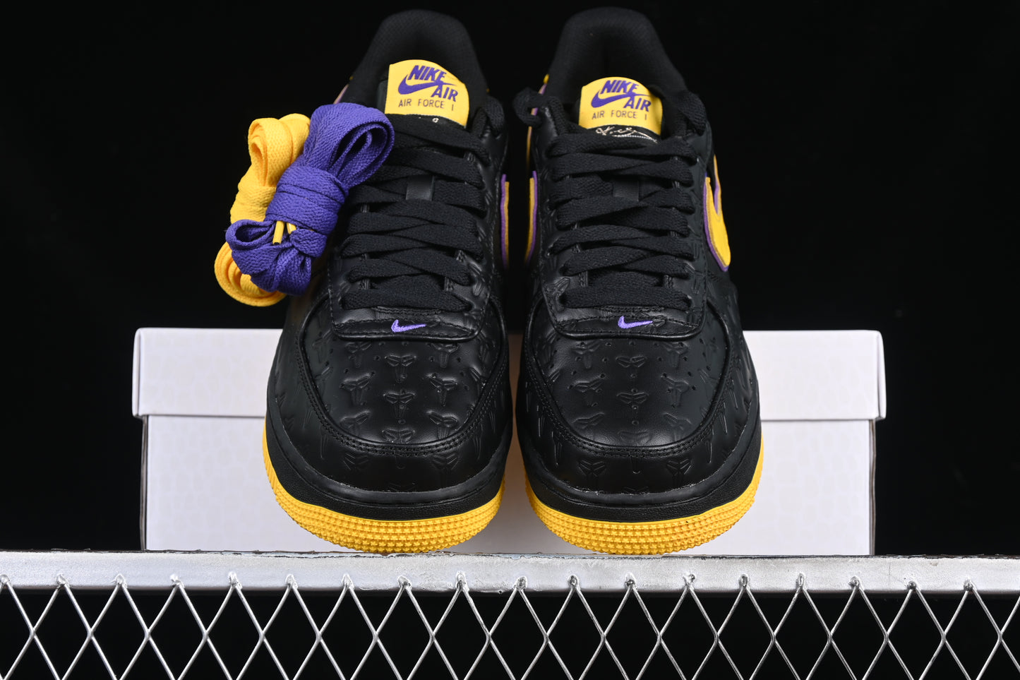Lakers Away