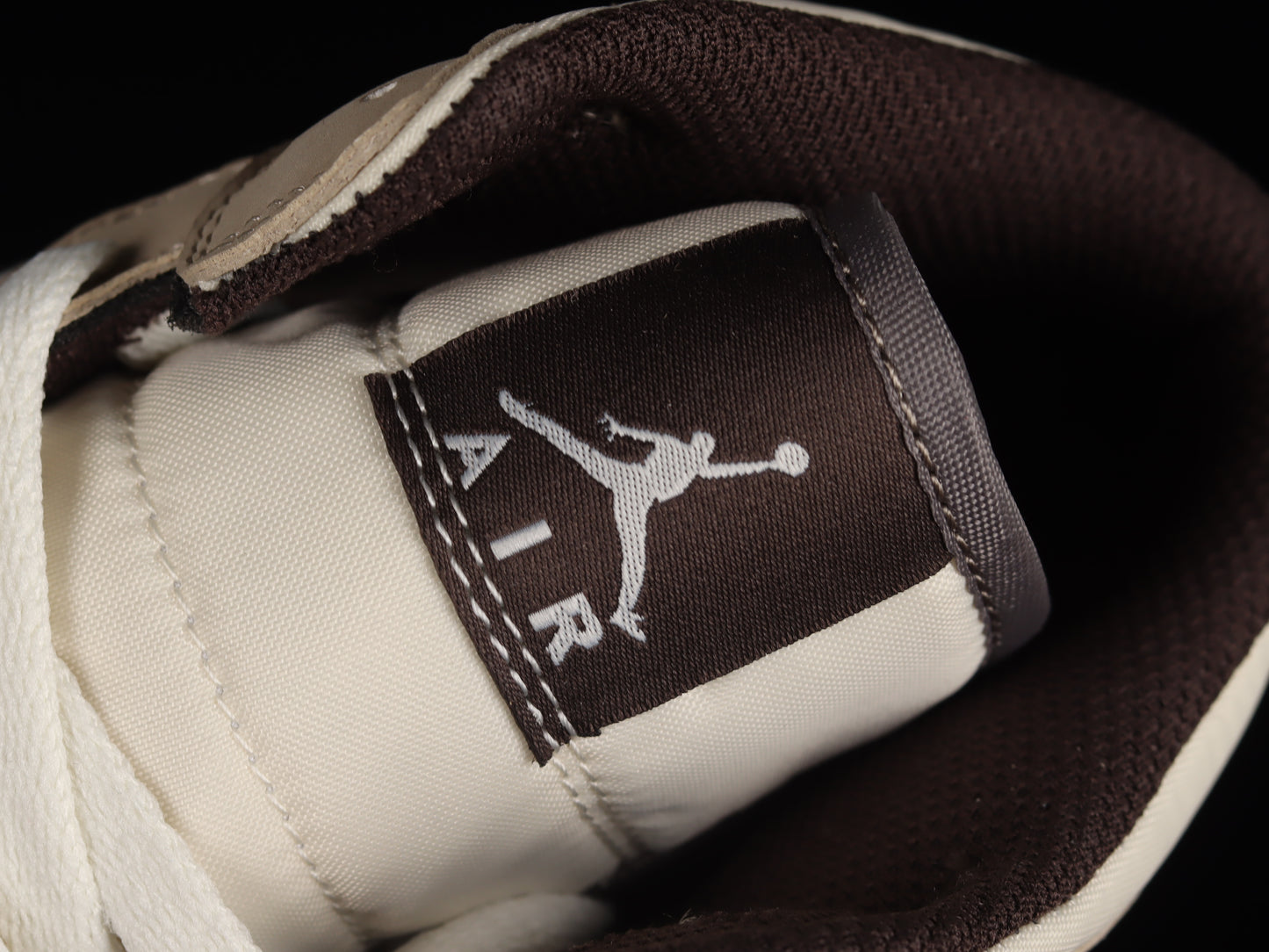 AJ1 Mid OG